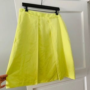 Worthington Neon Yellow Green Pleated Knee Length Skirt Size 6